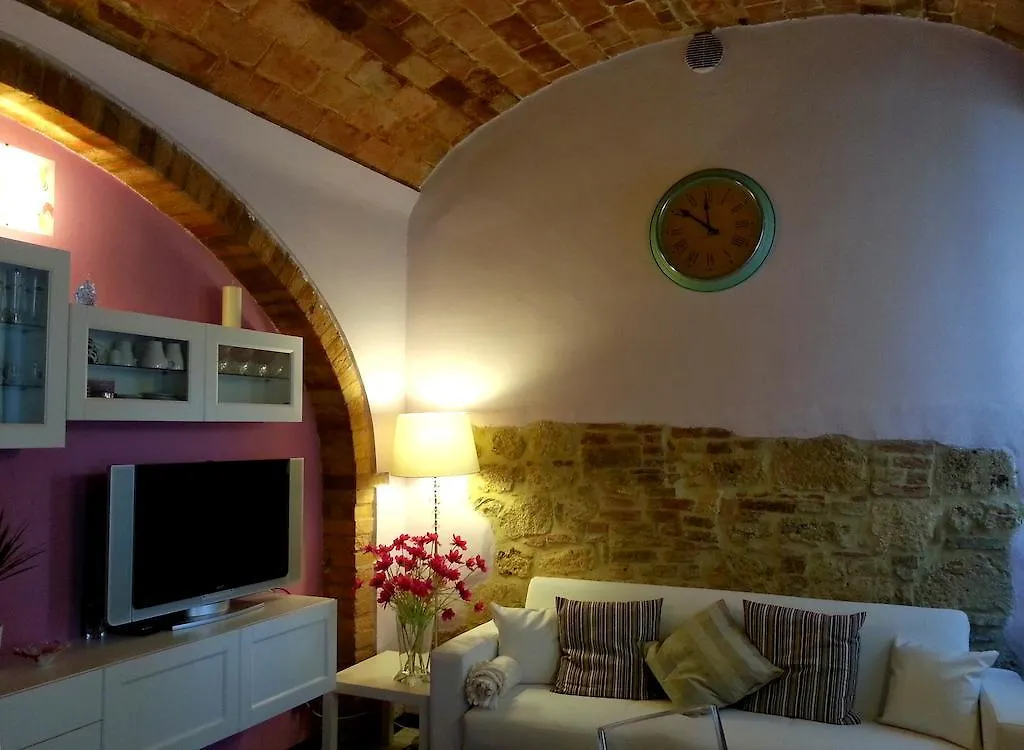 Holiday home Appartamento Casa Del Colle Colle Val D'Elsa Italy